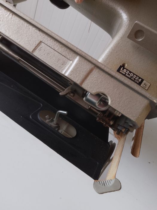 Шевна машина TOYOTA , троен транспорт