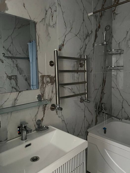 2 комнатная квартира в Компас Куйлюк Мирабадский район