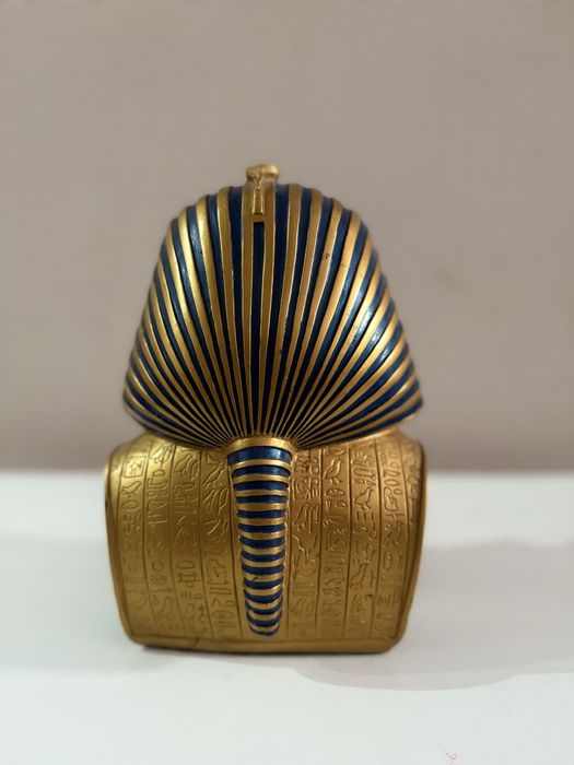 Продам сувенир Фараона