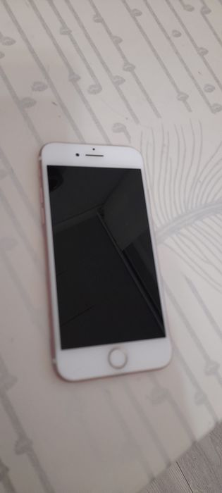 Айфон 7 в отличном состоянии