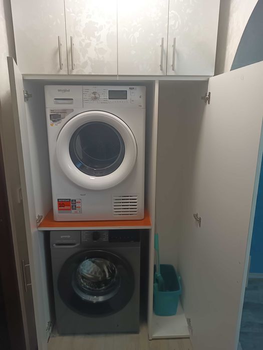 Bulevardul Independenţei parter la 100 m de Calea càlaraşilor.