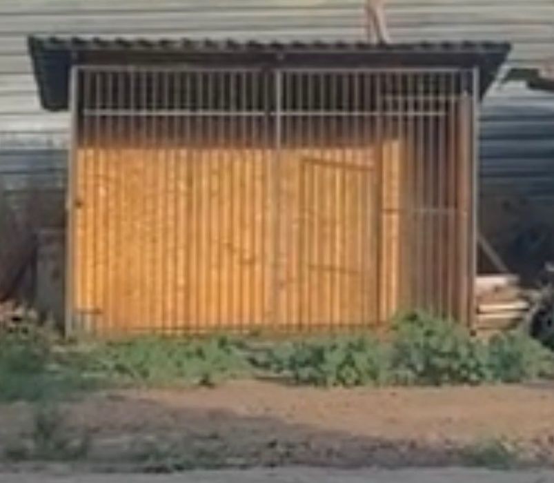 Продам вольер 2,40*3,60*2,50 м