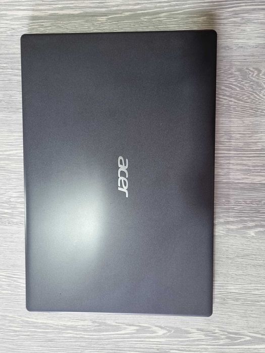 Срочно продаётся Hp Acer Aspire 3  Процессор i7