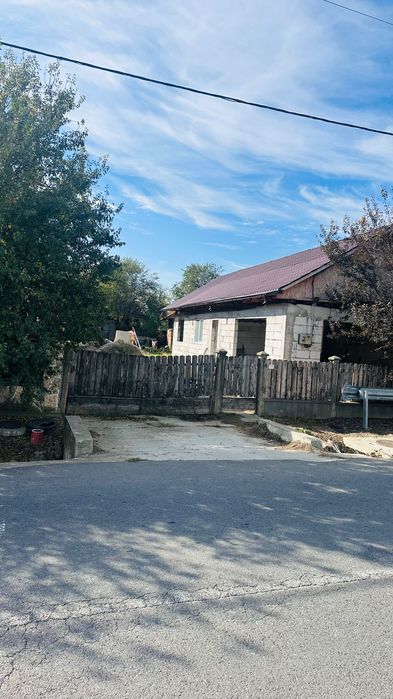 Casă la roșu de vânzare Adâncata, Ialomița