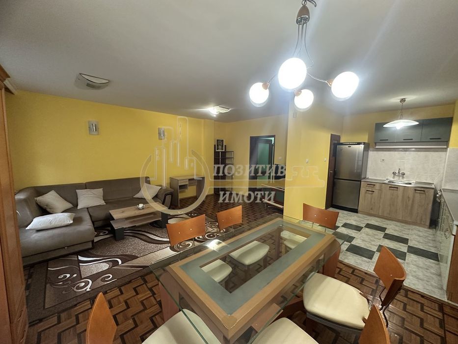 Дава се под наем Тристаен апартамент в София, Оборище - 120 кв.м за 800 € - Снимка #2