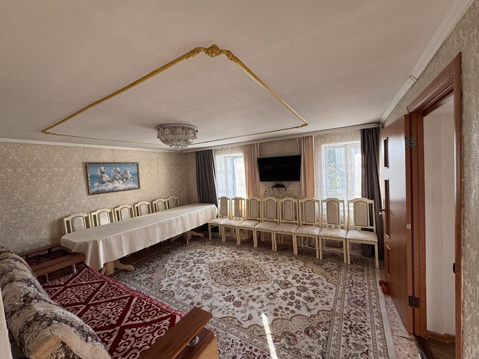 Продам дом 4-комн на Компасе