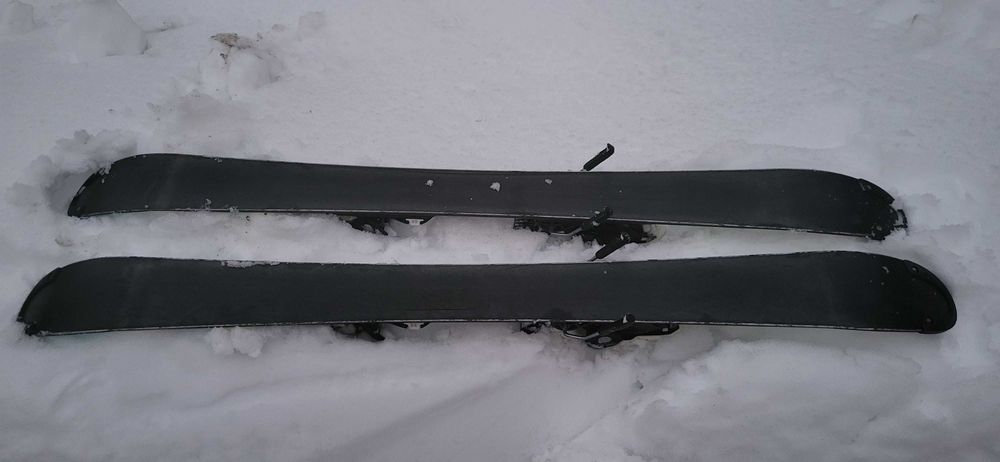 Ски Rossigniol 118 см с автомати