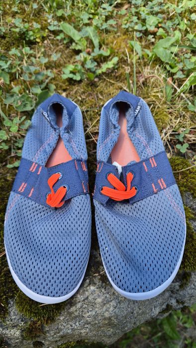 Аква обувки Decathlon
