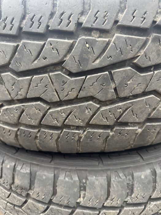 275/60/20 triangle AT