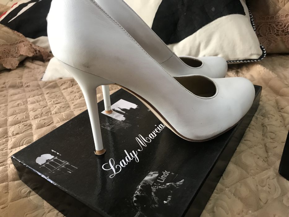 Белые туфли, натуральная кожа