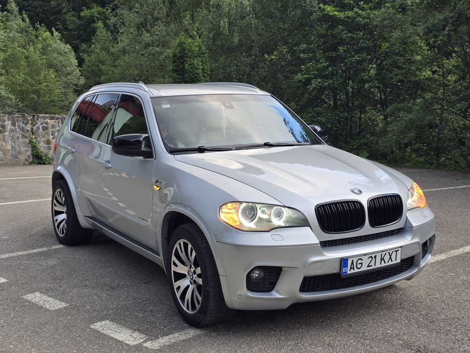 Bmw X5 M pachet FULL, Euro 5, 3.0d 245cp, An 2011, Soft close uși, keyles Go/ entry, proprietar, Mașină este Impecabilă