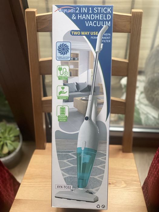 Aspirator 2 in 1 - 600W - foarte puternic *NOU*