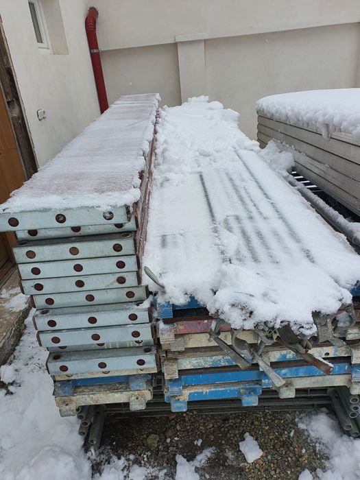 Vând schela din țeavă galvanizata