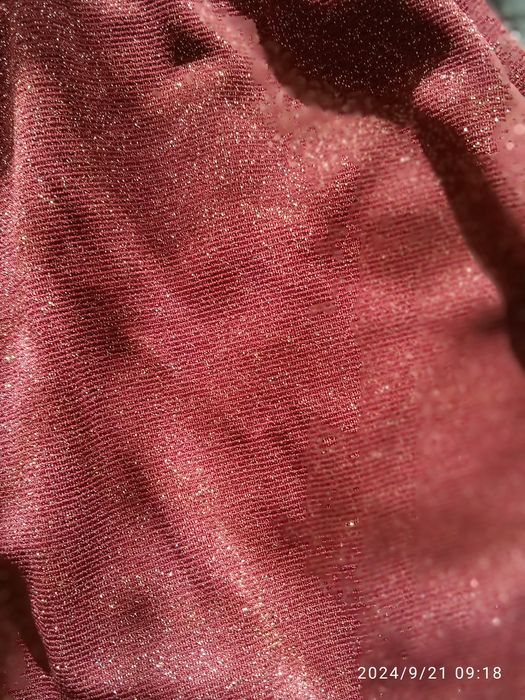 Нарядное длинное новое платье