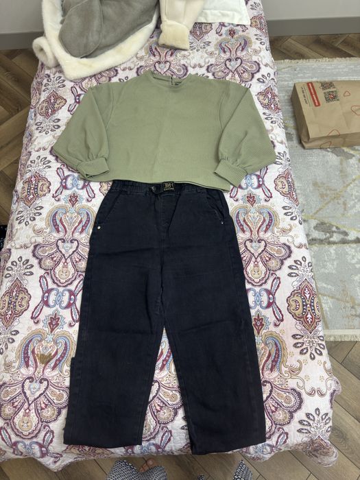 Киімдер барлығы 2000 тг