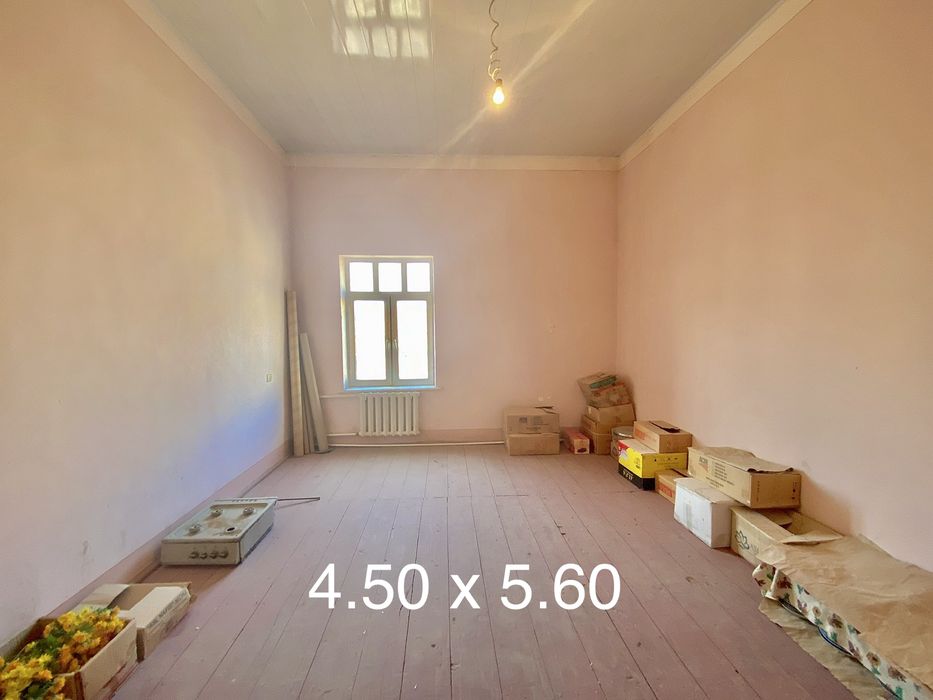 Ёшлик универмагининг 2-кавати ижарага берилади