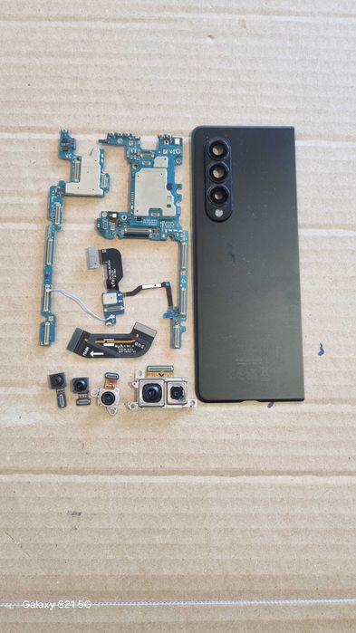 Z Fold 3 5G-оригинални части