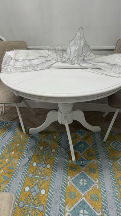 Продается Стол кухонный