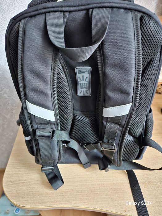 Продам школьный рюкзак