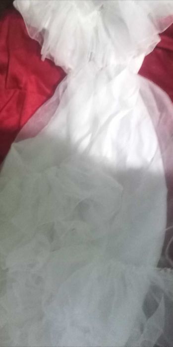 Сватбена рокля.                    ..