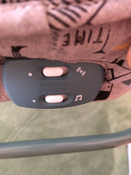 Сгъваем бебешки шезлонг тип  люлка