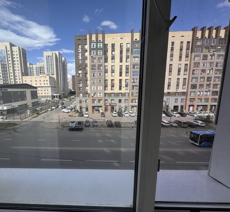 Продаётся 2х комн квартира