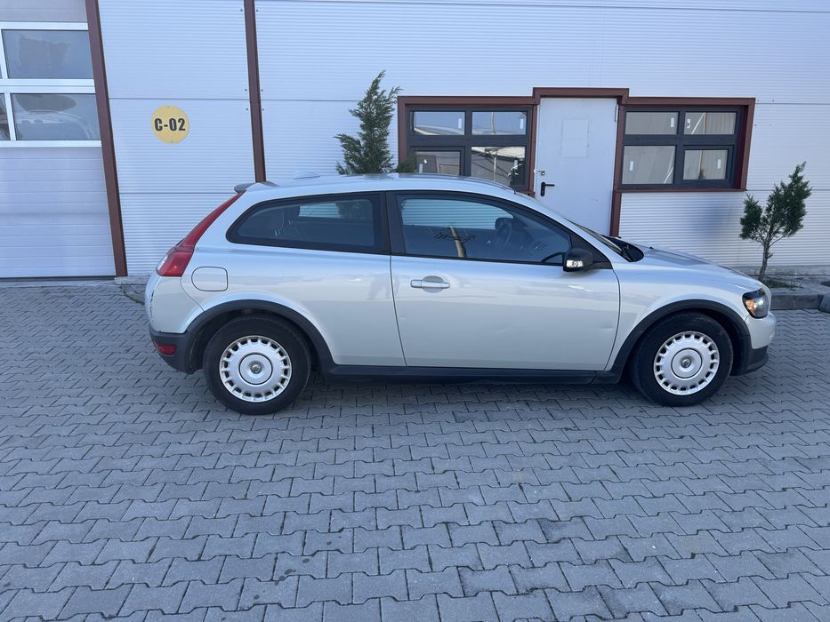 VOLVO C30 2010 — imagine 3