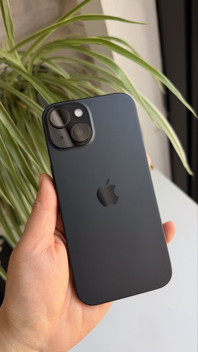 Продаю iPhone 15 128Gb