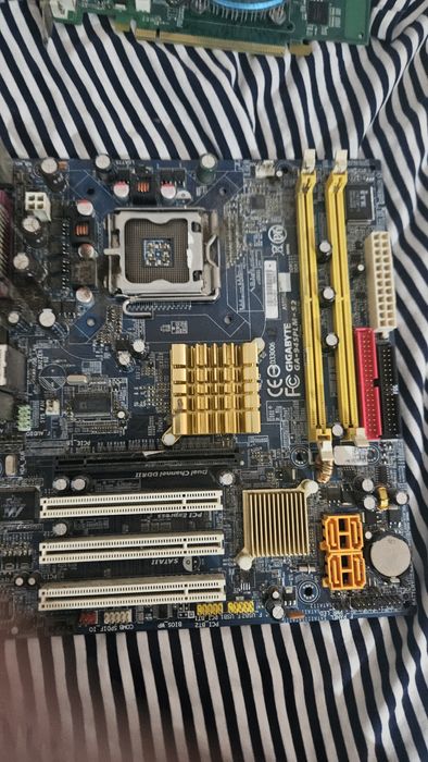 Продам комплектуюшие для пк