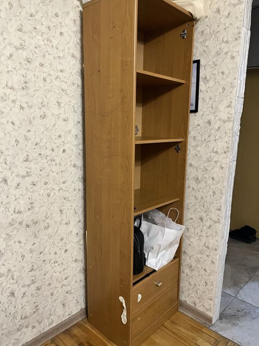Отдам шкаф даром
