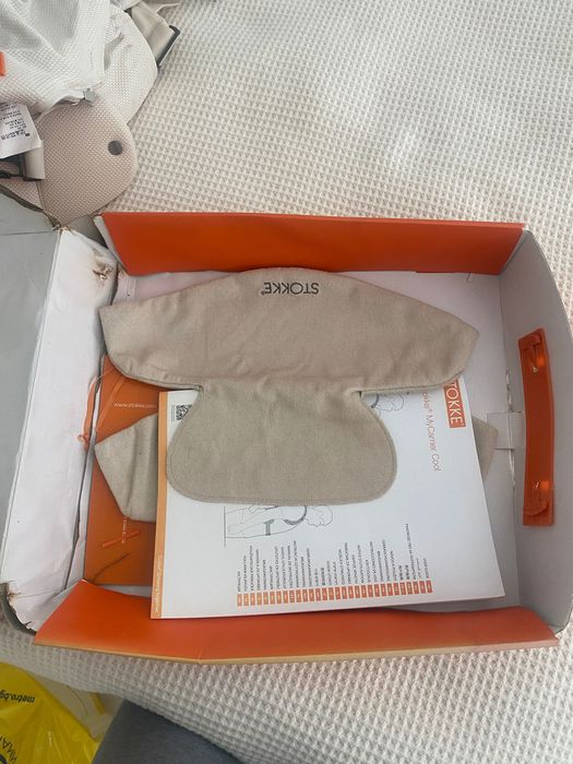 Кенгуро: Stokke MyCarrier 3-in-1 Infant Carrier Cool - Cream