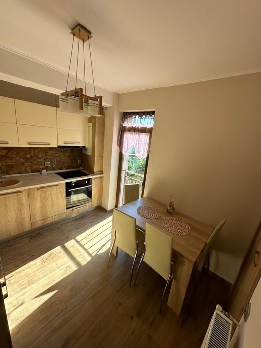 Inchiriez apartament in zorilor