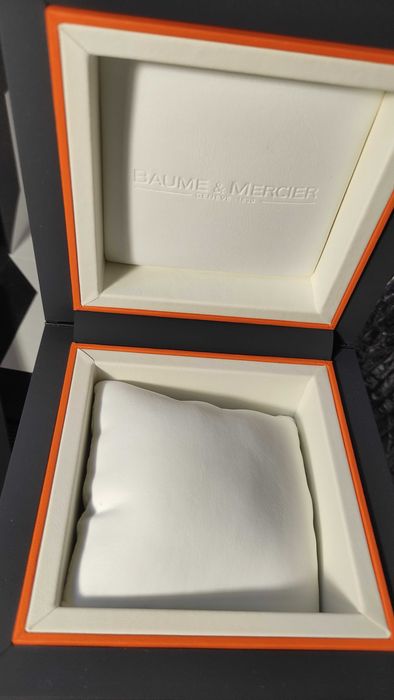 Коробка для часов Baume & Mercier