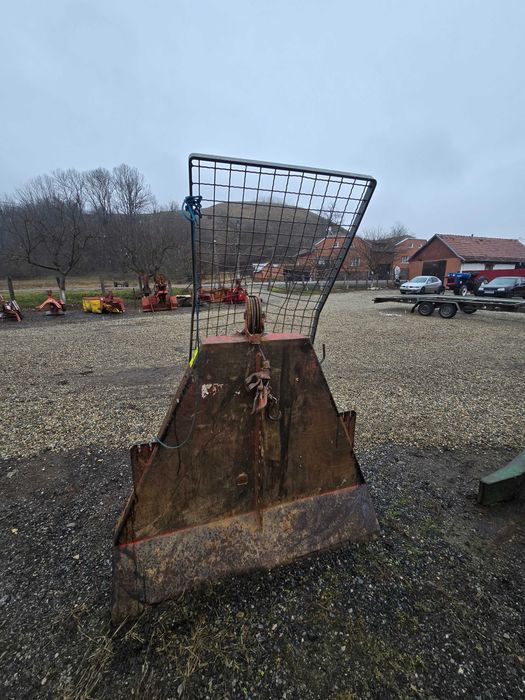 Troliu forestier in tiranti la tractor HOLZNECK 6t cu 80 m cablu