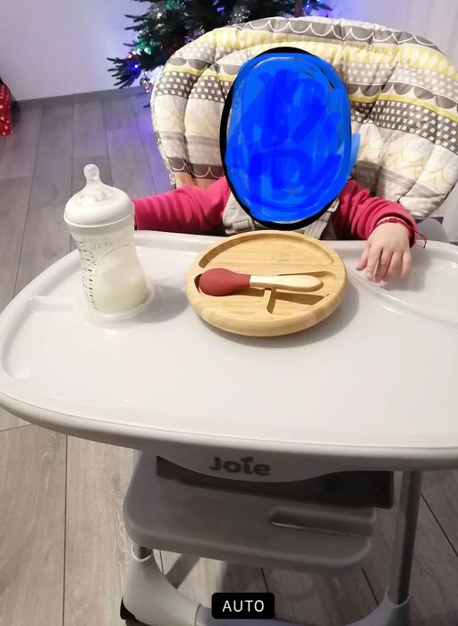 Vând scaun de masa Joie MImzy