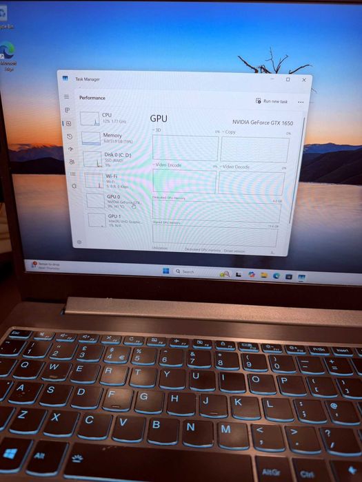 Hope Amanet P10/Laptop Lenovo Ideapad Gaming 3 , i5-9300H,32 GB DDR4 , 512 SSD , GTX 1650/4 gb