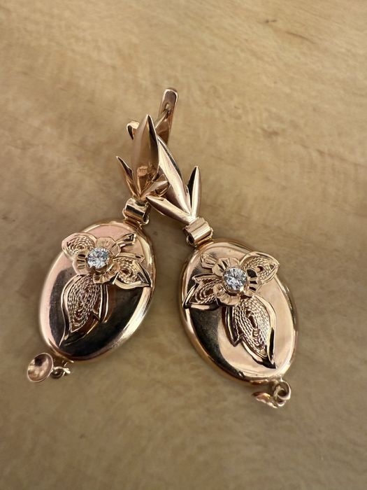 Серги 585 проба Россия