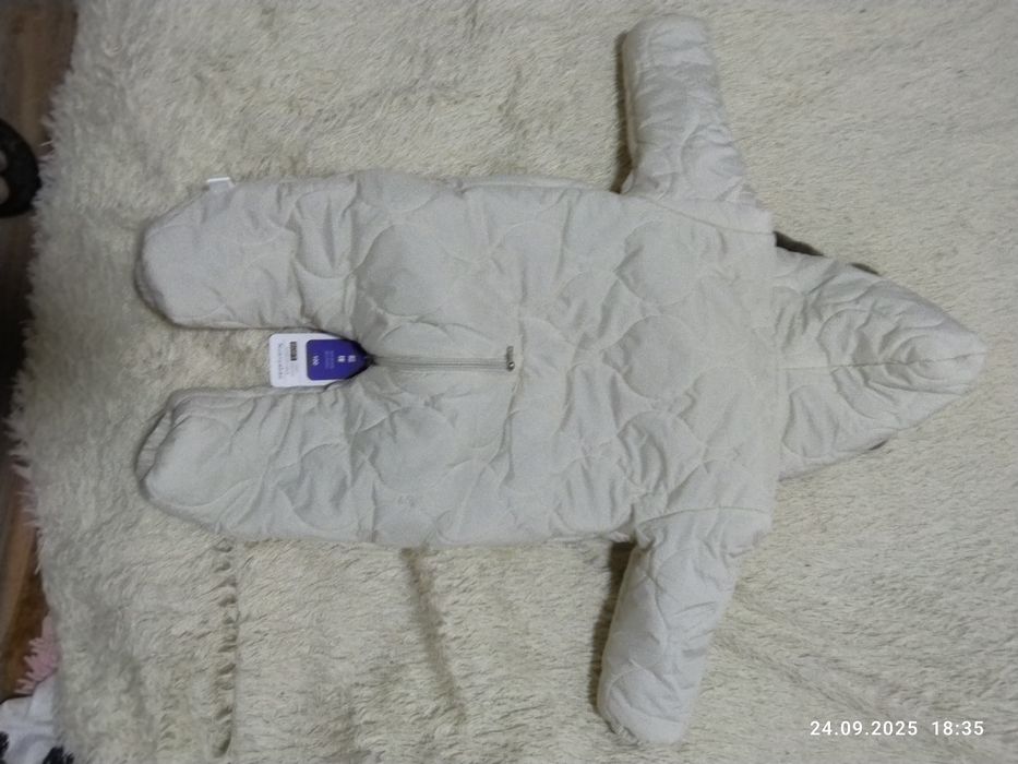Продам комбенизон детский.