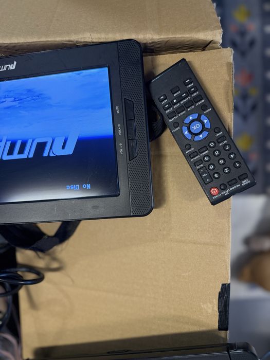 Sistem DVD auto Pumpkin cu 2 ecrane – pentru mașină