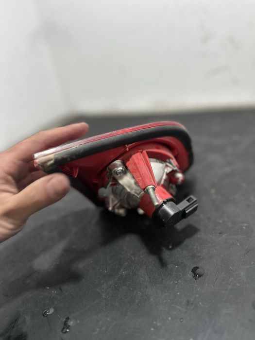 Stop dreapta haion volkswagen vw passat b6 3C5945094C