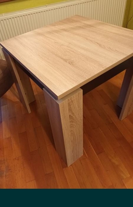 Легло скрин шкаф и масичка