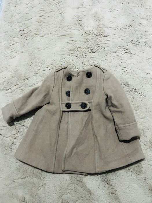 Palton Zara , in stare foarte buna , 12-18 luni