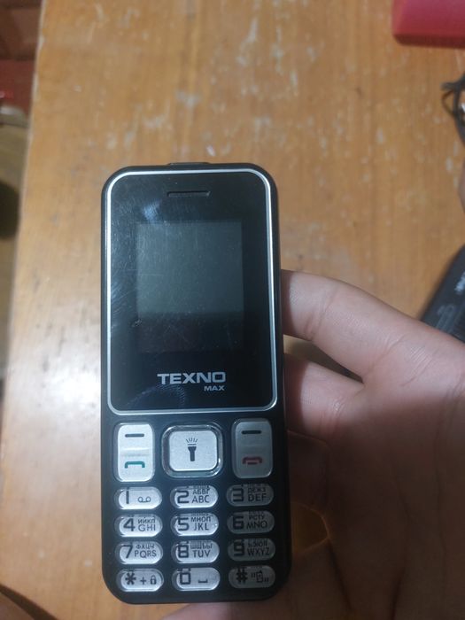 Телефон техно  спарк   рабочий