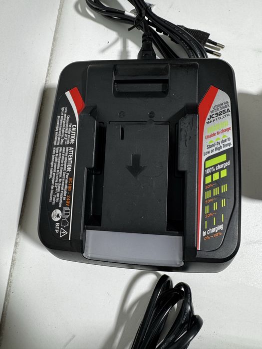 Incarcator Max JC952A + acumulator max 441/443 NOU