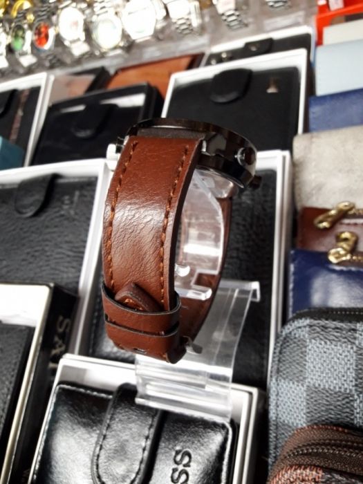 Армейские часы AMST