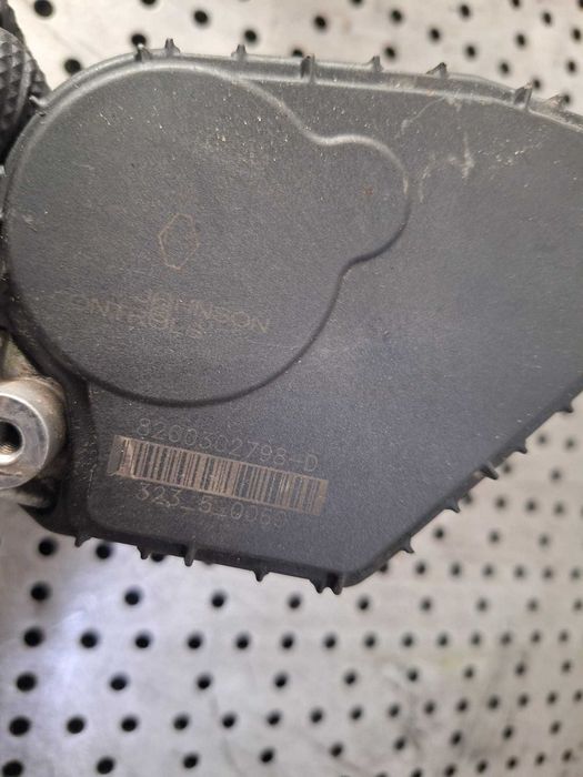 clapeta acceleratie  1.5 dci k9kp732  renault scenic 2 megane  2 8200302798-d