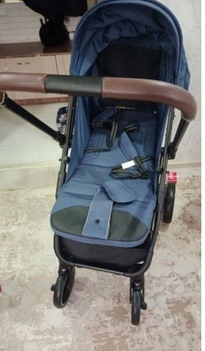 Коляска прогулочная Kidilo