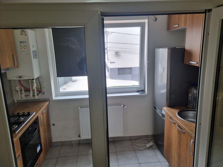 Inchiriez ap 2 canere