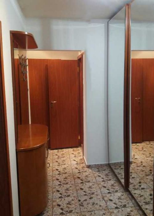 Дава се под наем Тристаен апартамент в Пловдив, Кючук Париж - 80 кв.м за 250 € - Снимка #6