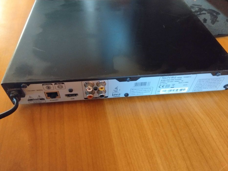 оригинален Блу Рей дивиди юесби плеър с дистанционо-Английски